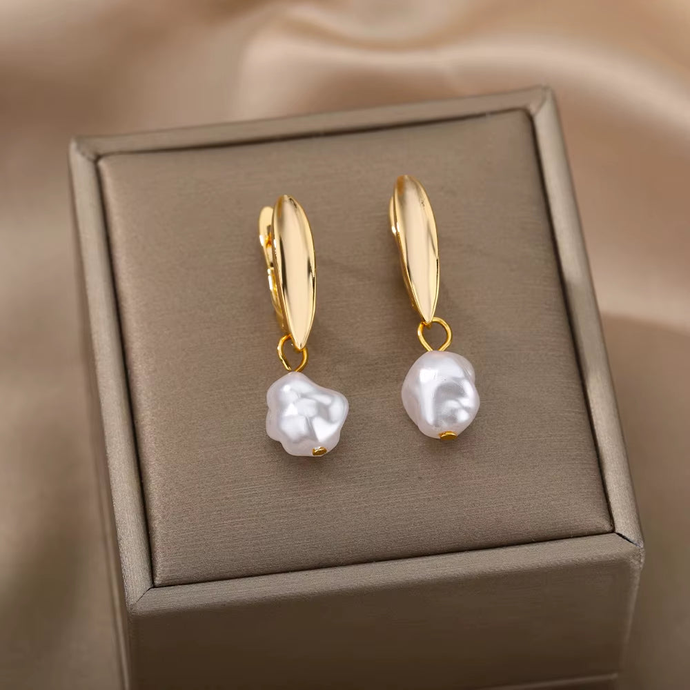 Circle Earrings for Women Vintage Punk Baroque Pearl Earrings Stainless Steel Ear Clip Women Jewelry Imitation Pearl Gift Mujer