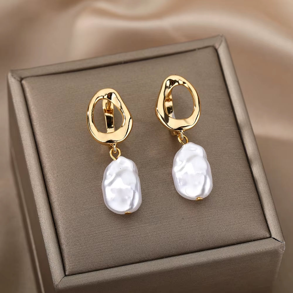 Circle Earrings for Women Vintage Punk Baroque Pearl Earrings Stainless Steel Ear Clip Women Jewelry Imitation Pearl Gift Mujer