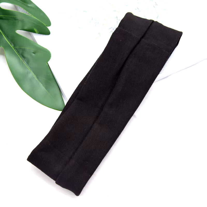 Elastic Cotton Hairband (loved by both women and men for its comfort, stretch, and minimalist design)